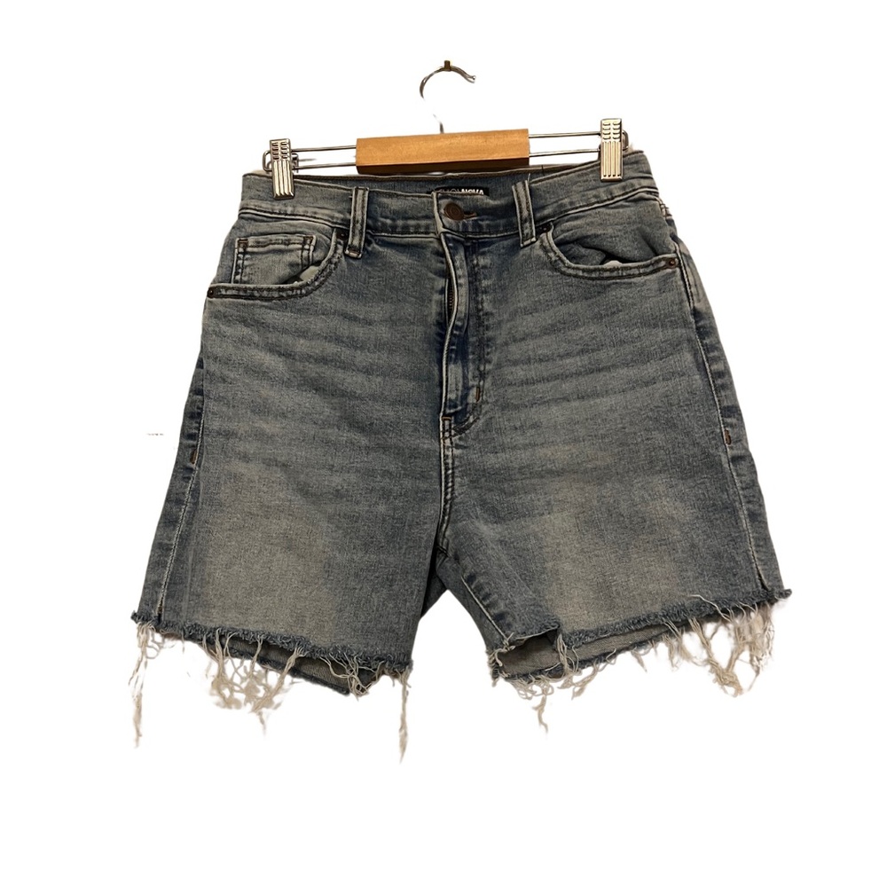 FASHION NOVA CUT OFF SHORTS